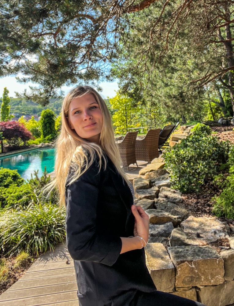 D82C8CBF E46A 4DF0 ADA0 5E9629EB7B1E